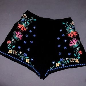 Embroidered shorts